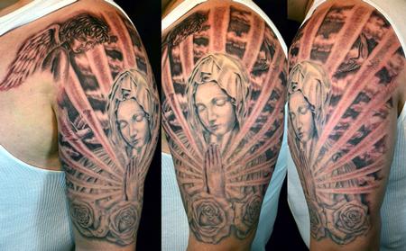 El Dugi - Virgin Mary Praying Hands